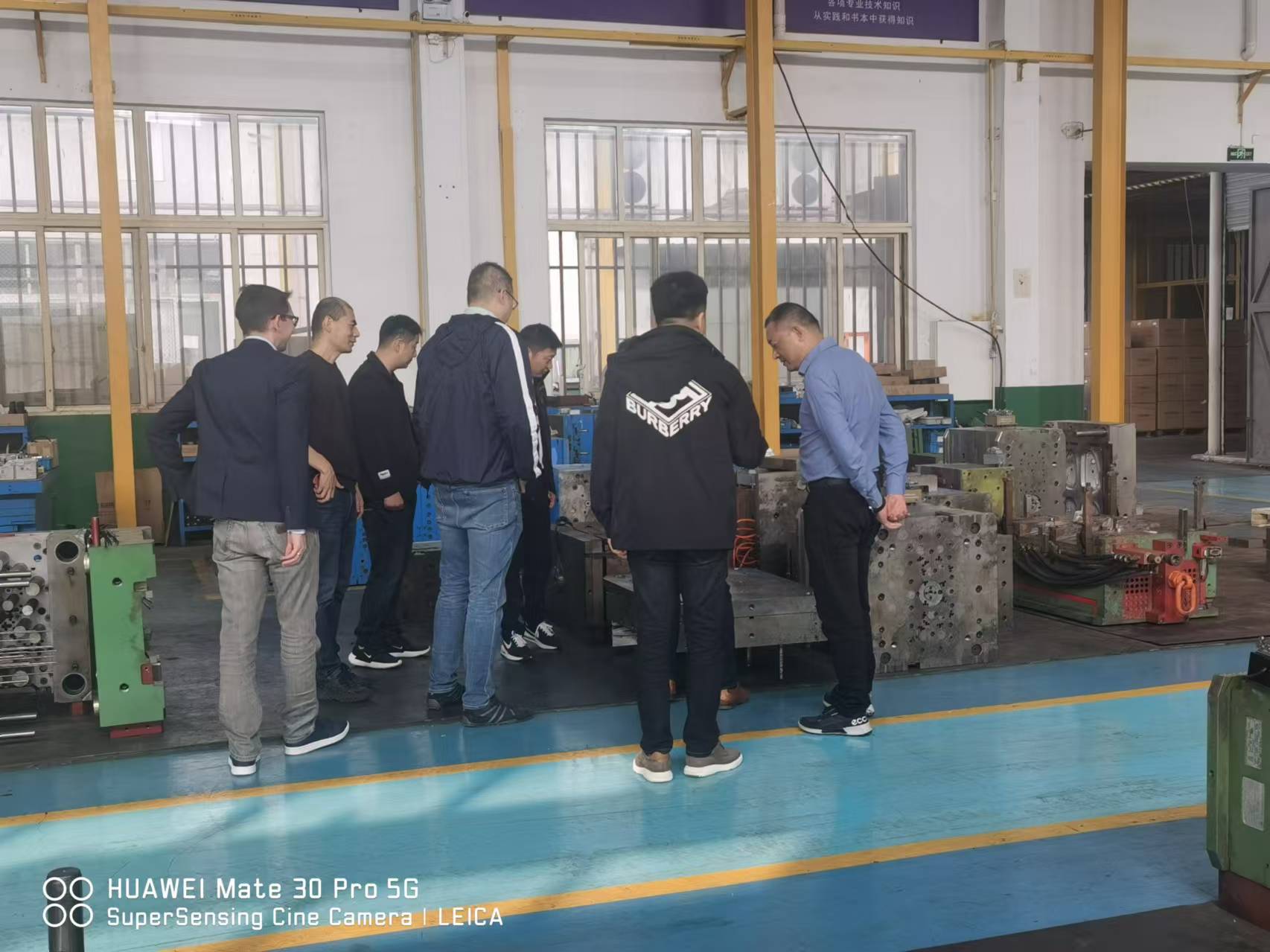 德國客戶來訪考察注塑模具（jù）設計加工及注塑成型